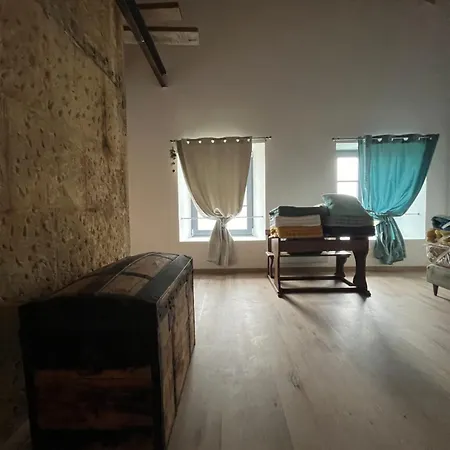 Maison De Famille Dans La Citadelle